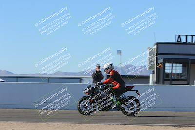 media/Nov-06-2023-Moto Forza (Mon) [[ce023d0744]]/4-Beginner Group/Session 4 (Finish Line Checker)/